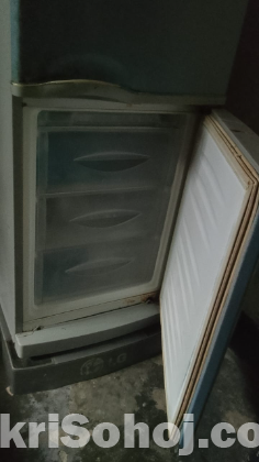 LG refrigerator